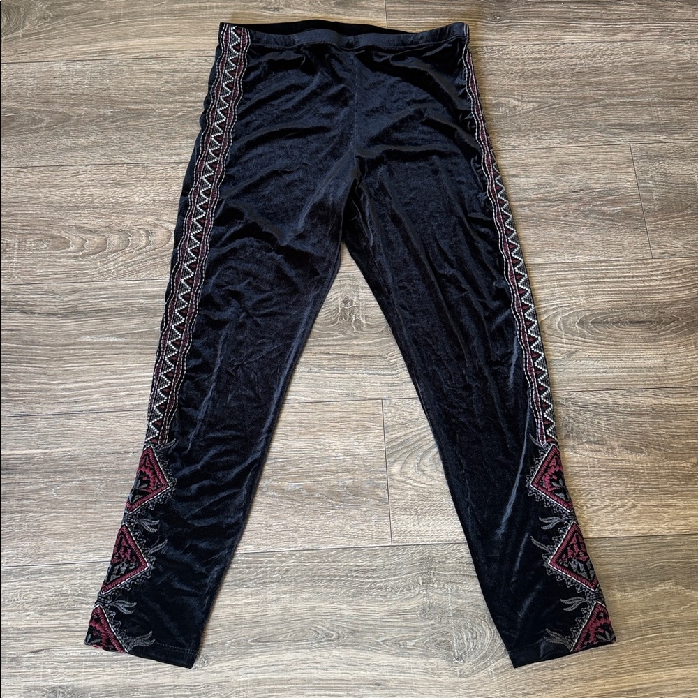 JOHNNY WAS workshop velvet embroidered pull on pants